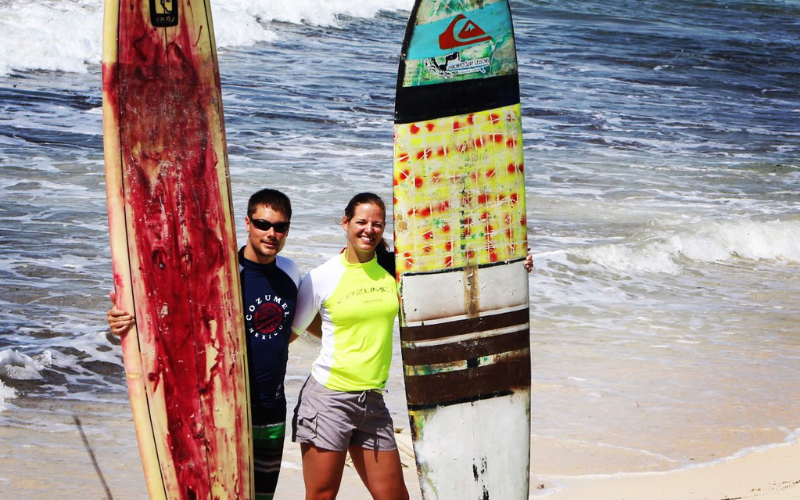 Machitos Surfschue auf Cozumel: Wellenreiten