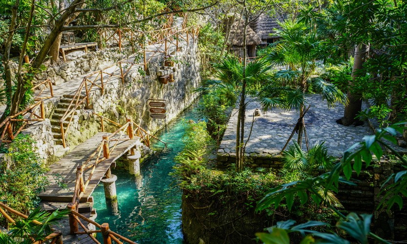Die schönsten Cenoten in Mexico: Xcaret Cenote Riviera Maya