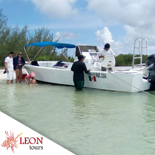 Private boat Charter in Cozumel: Passion Island